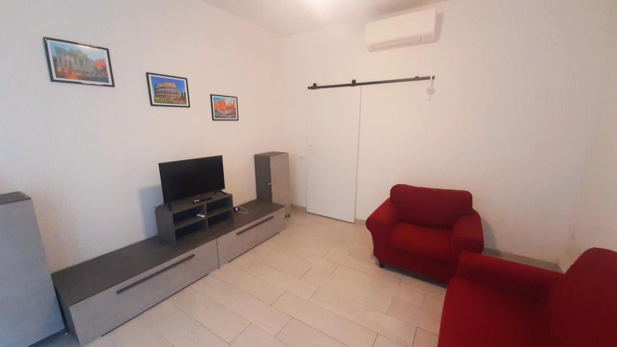 Comfy&Cozy Flat In Fiumicino Center Apartamento Exterior foto
